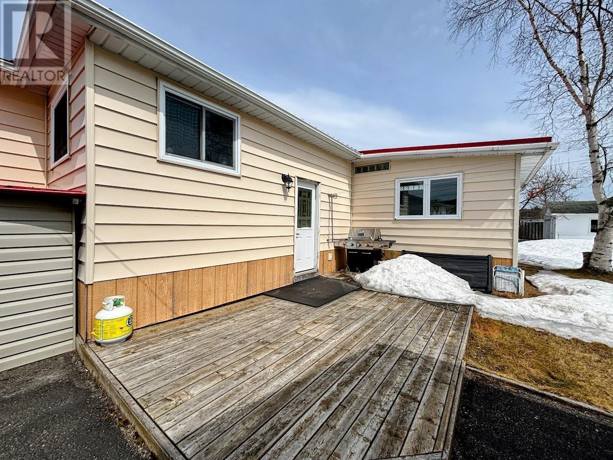 14 Lloyd Irwin St, Marathon, Ontario  P0T 2E0 - Photo 37 - TB2600744