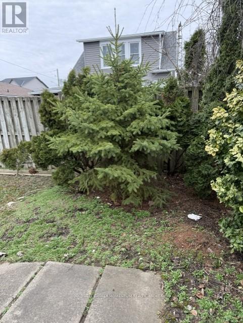 64 Martin Street W, Thorold, Ontario  L2V 3X4 - Photo 7 - X13020118