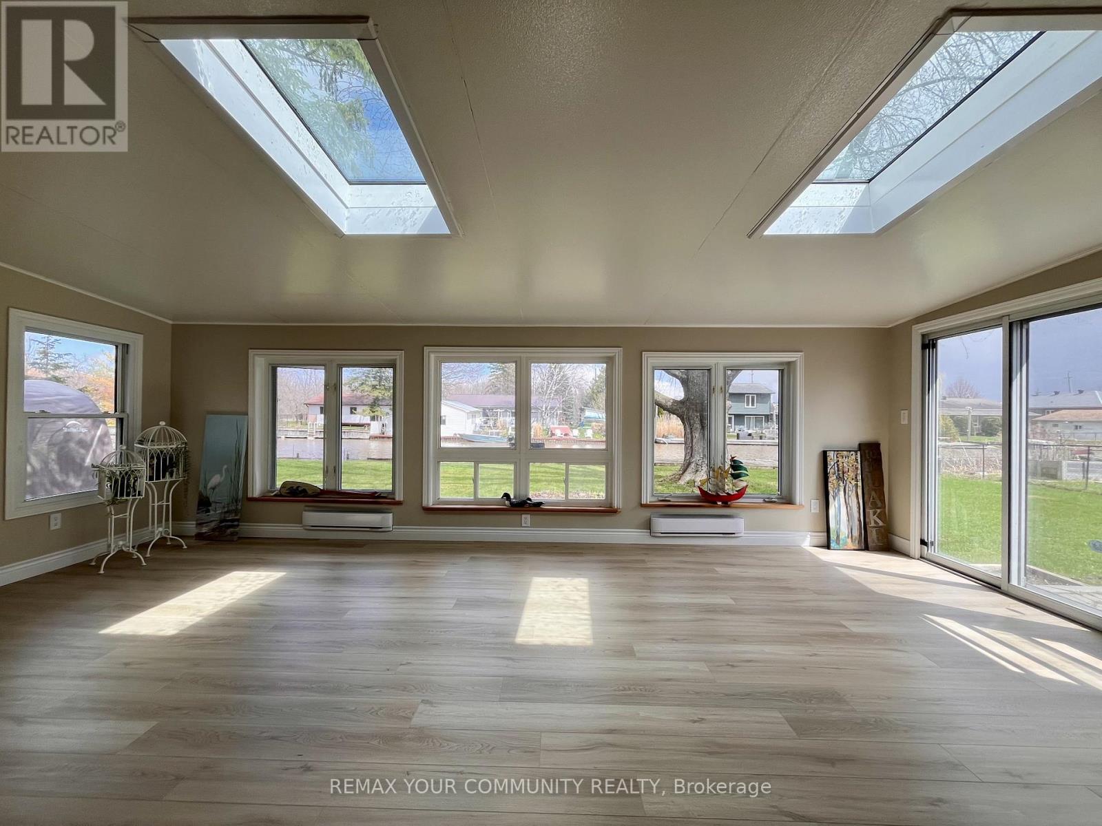 37 Canal Street, Georgina, Ontario  L4P 1K6 - Photo 17 - N13017942