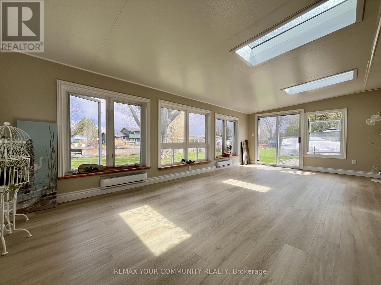 37 Canal Street, Georgina, Ontario  L4P 1K6 - Photo 18 - N13017942