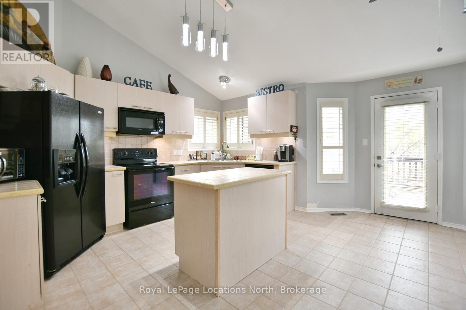 61 Barker Boulevard, Collingwood, Ontario  L9Y 4W4 - Photo 13 - S13019872