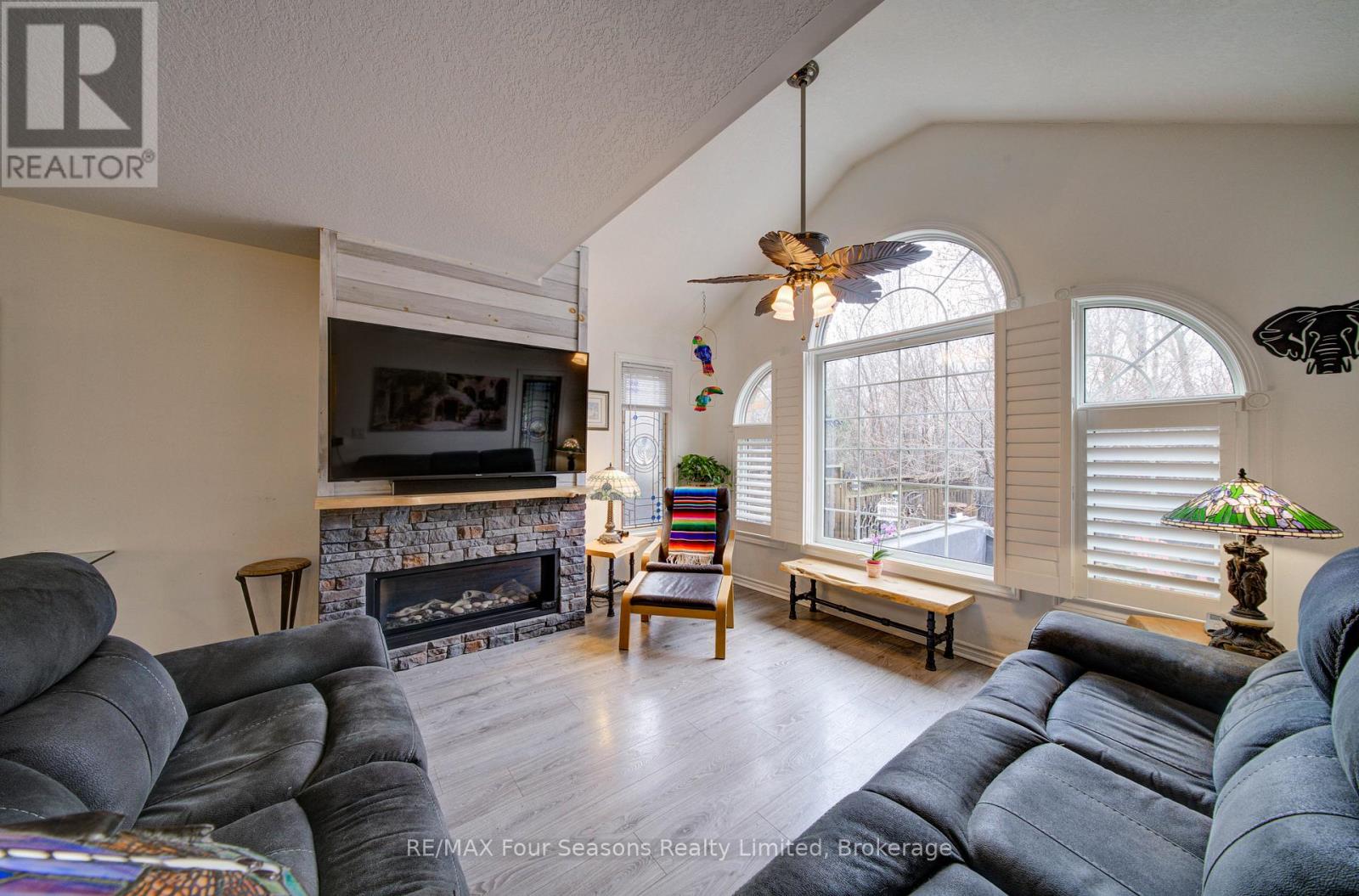 9 Brooke Avenue, Collingwood, Ontario  L9Y 5K6 - Photo 23 - S13019940