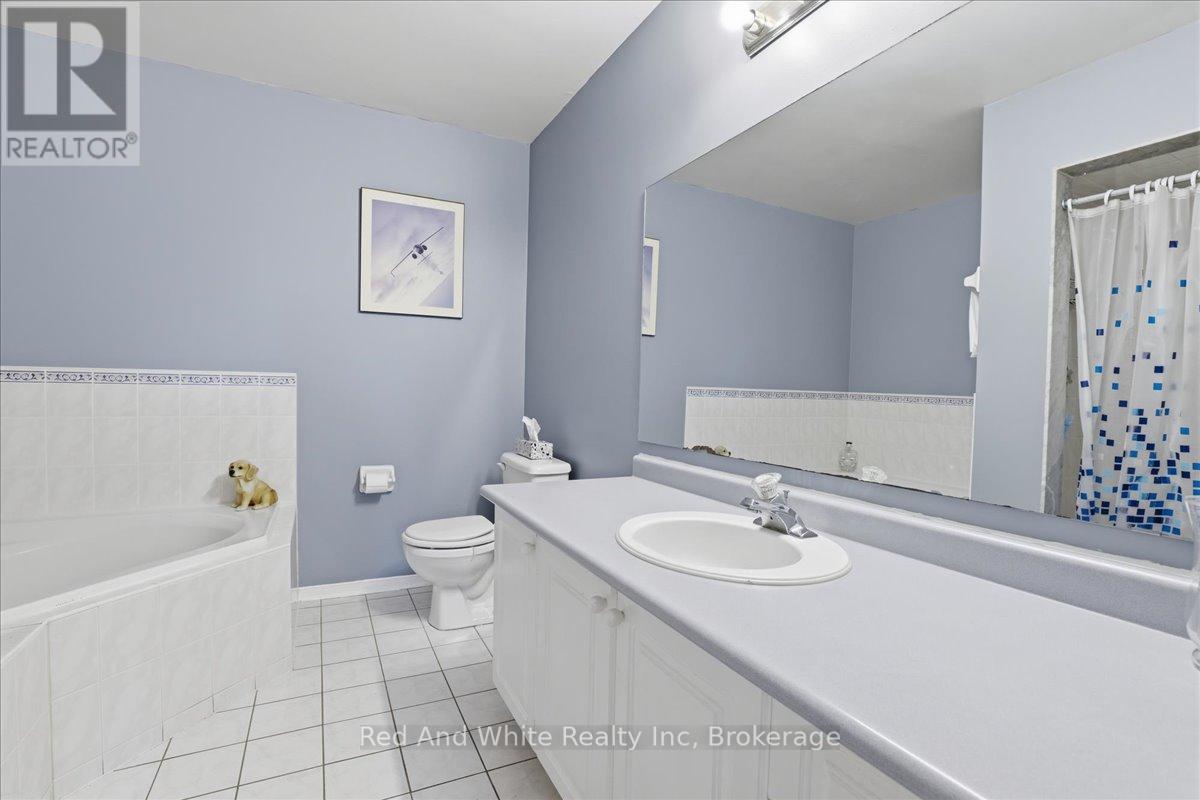 103 Downing Crescent, Barrie, Ontario  L4N 8V5 - Photo 30 - S13020016