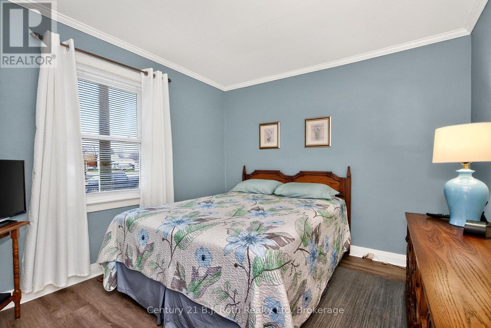 14 Wolfe Street, Penetanguishene, Ontario  L9M 1B9 - Photo 15 - S13020104