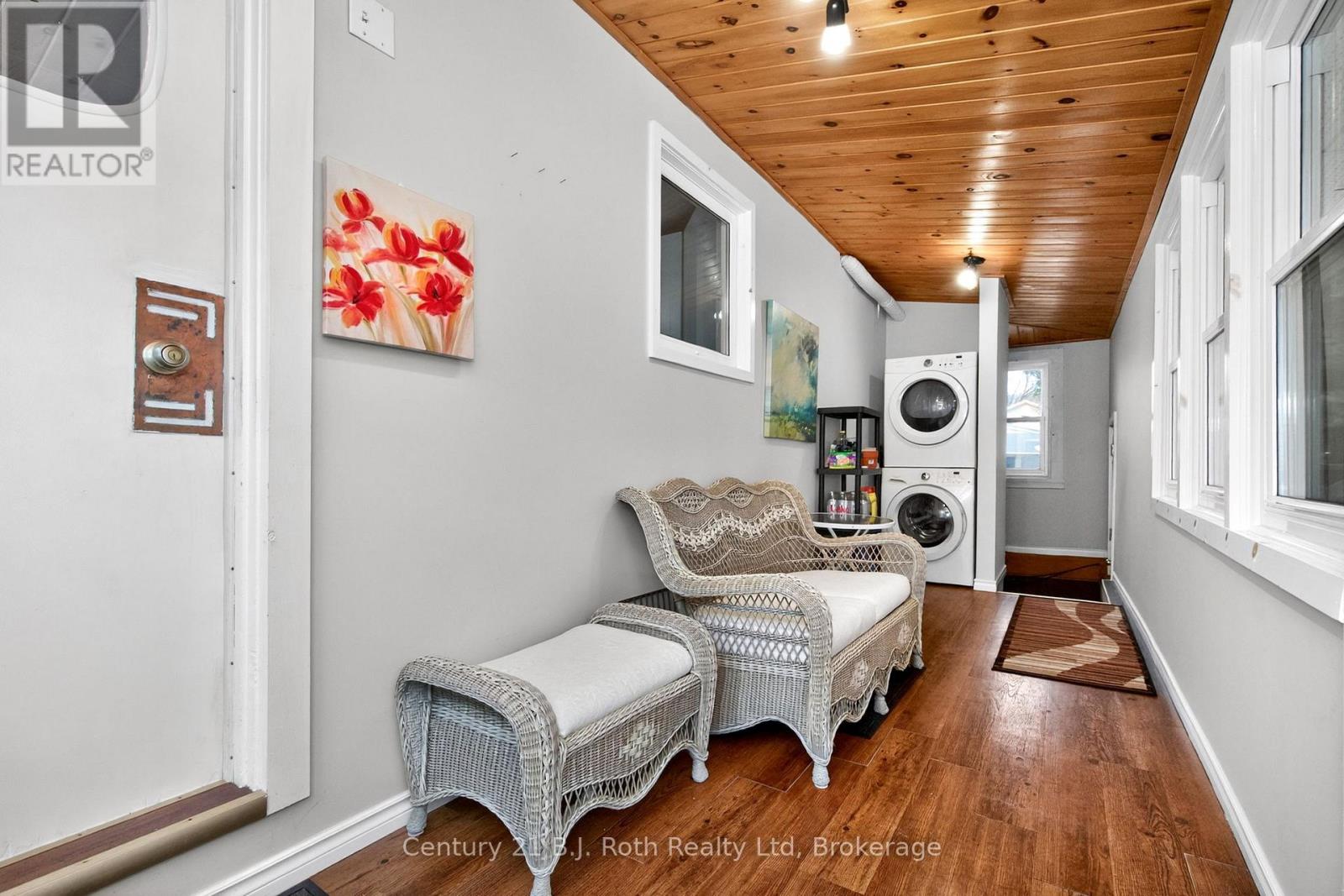 14 Wolfe Street, Penetanguishene, Ontario  L9M 1B9 - Photo 24 - S13020104