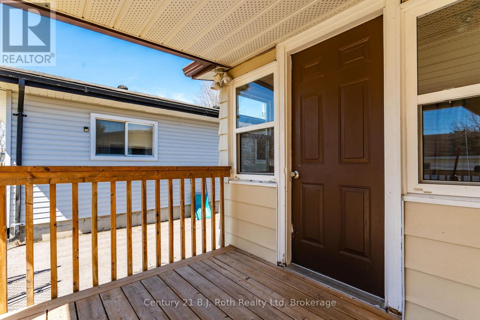 14 Wolfe Street, Penetanguishene, Ontario  L9M 1B9 - Photo 26 - S13020104