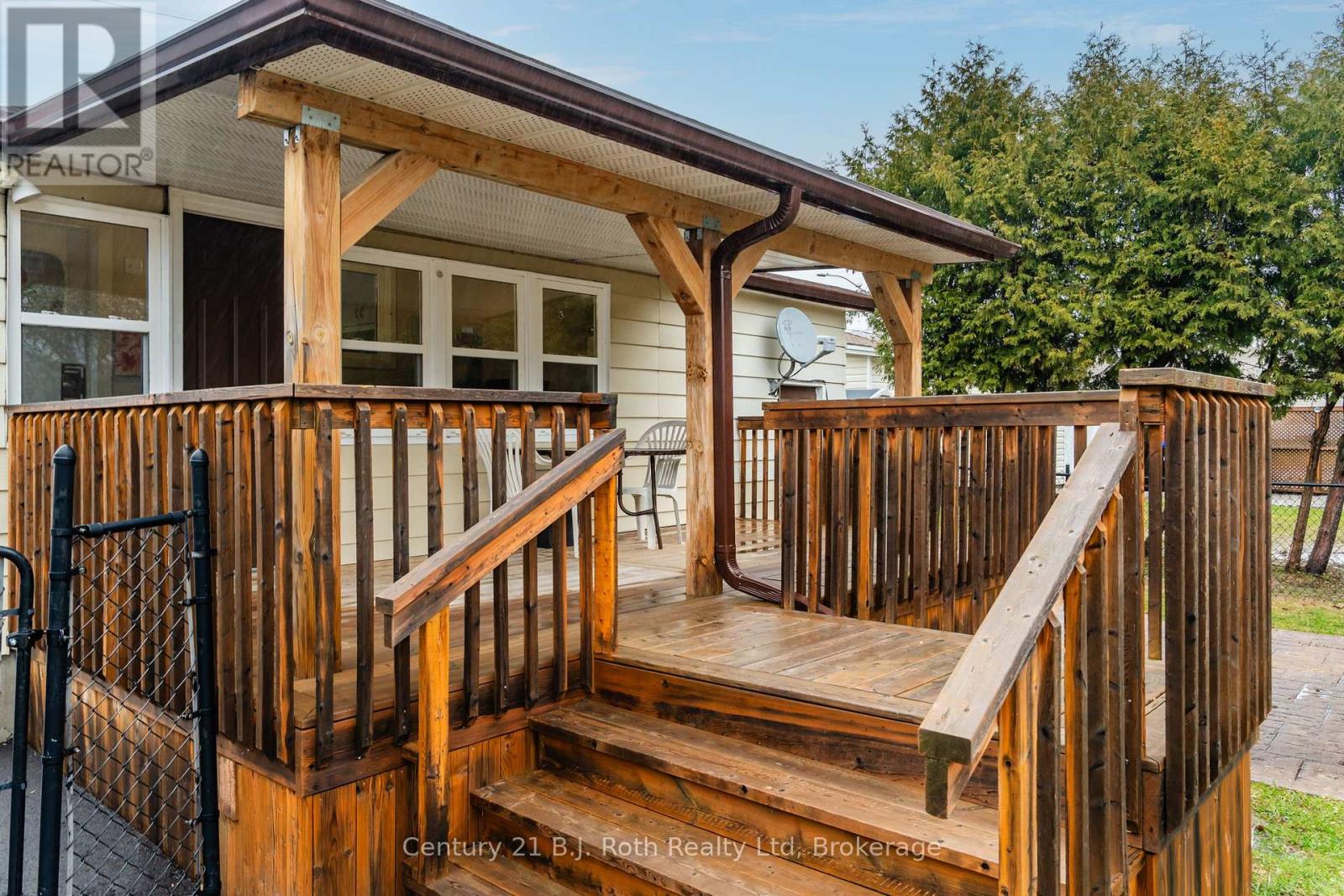 14 Wolfe Street, Penetanguishene, Ontario  L9M 1B9 - Photo 27 - S13020104