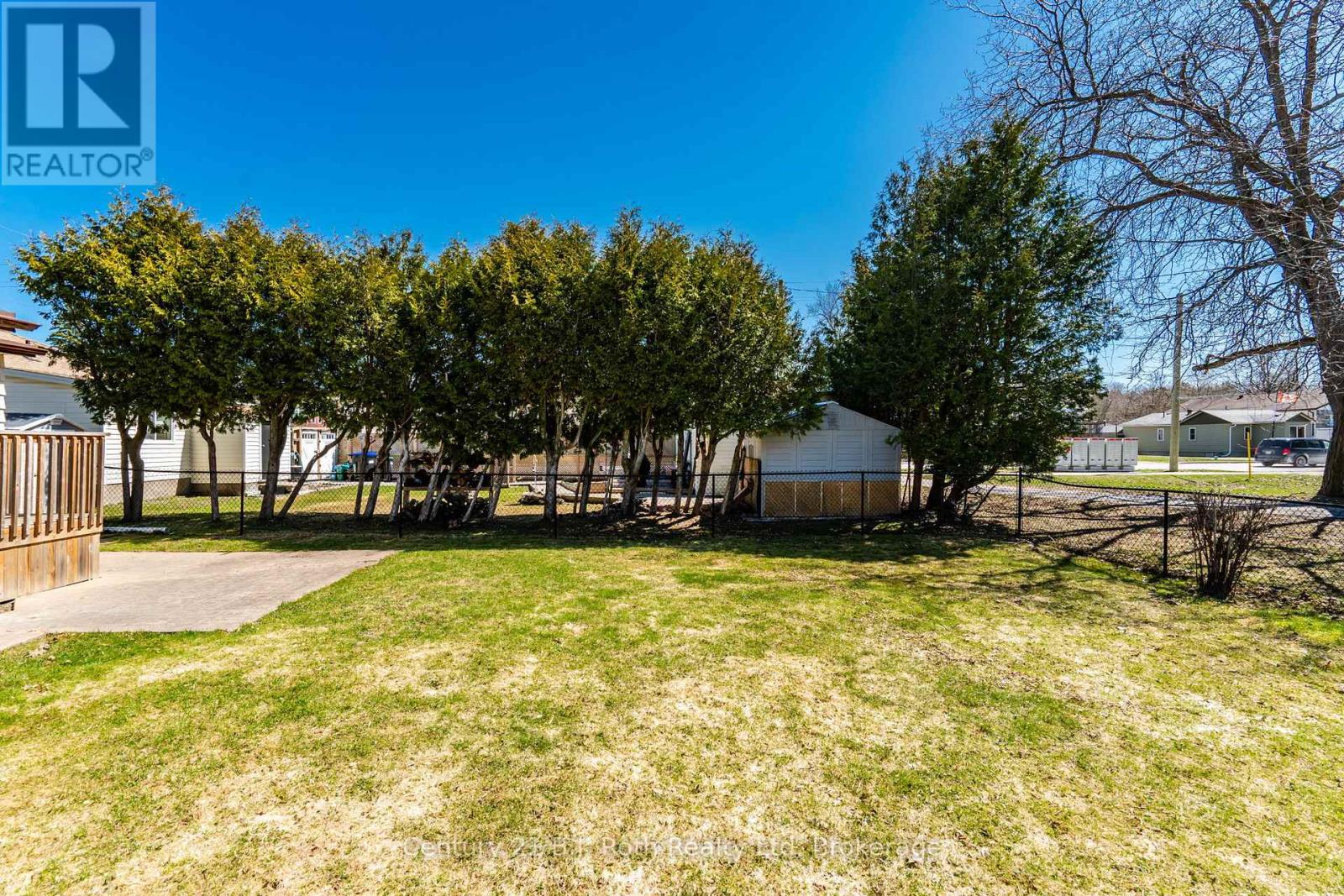 14 Wolfe Street, Penetanguishene, Ontario  L9M 1B9 - Photo 31 - S13020104