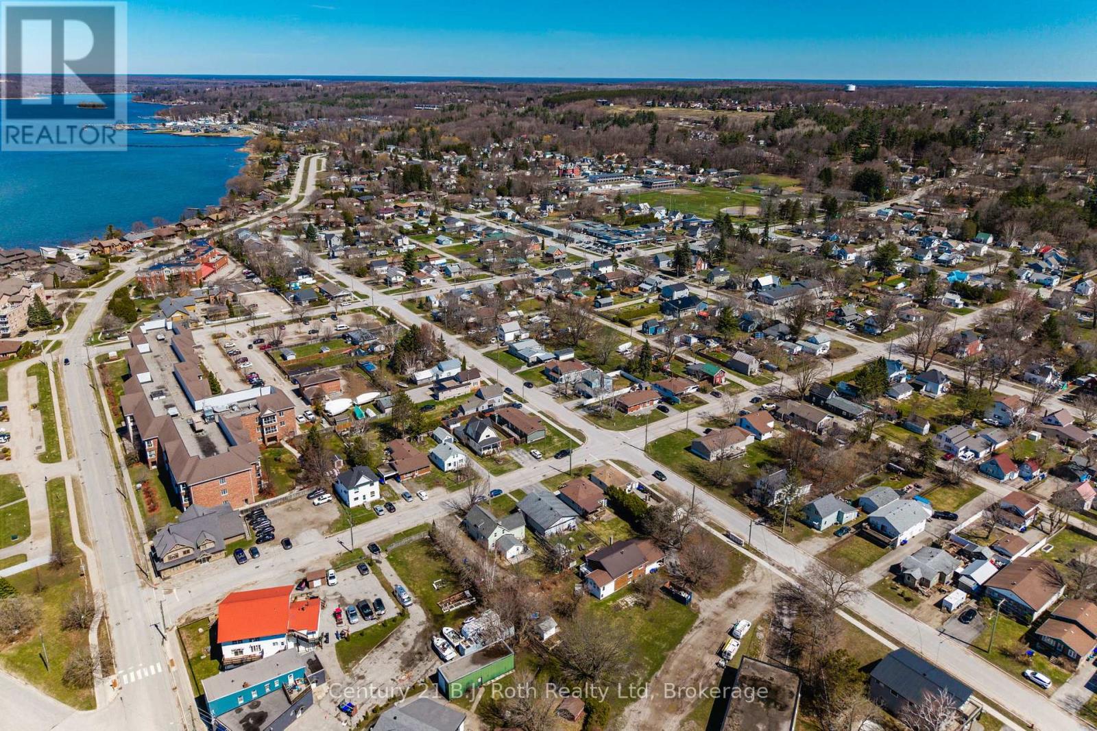 14 Wolfe Street, Penetanguishene, Ontario  L9M 1B9 - Photo 39 - S13020104