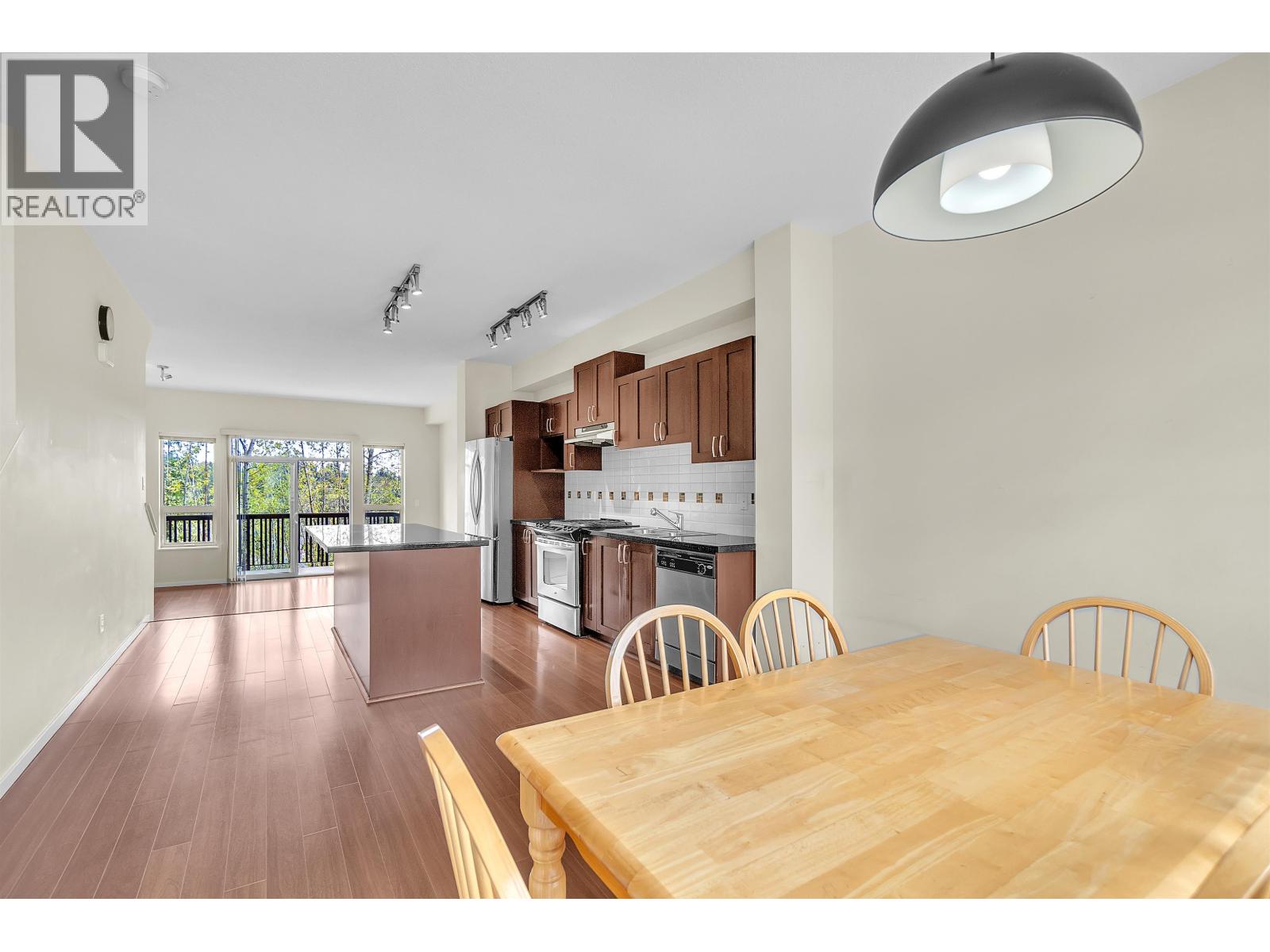 162 3105 Dayanee Springs Boulevard, Coquitlam, British Columbia  V3E 0C2 - Photo 9 - R3113215