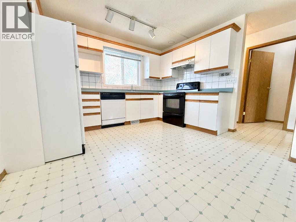 5 Garrow Crescent E, Brooks, Alberta  T1R 1H2 - Photo 12 - A2288196