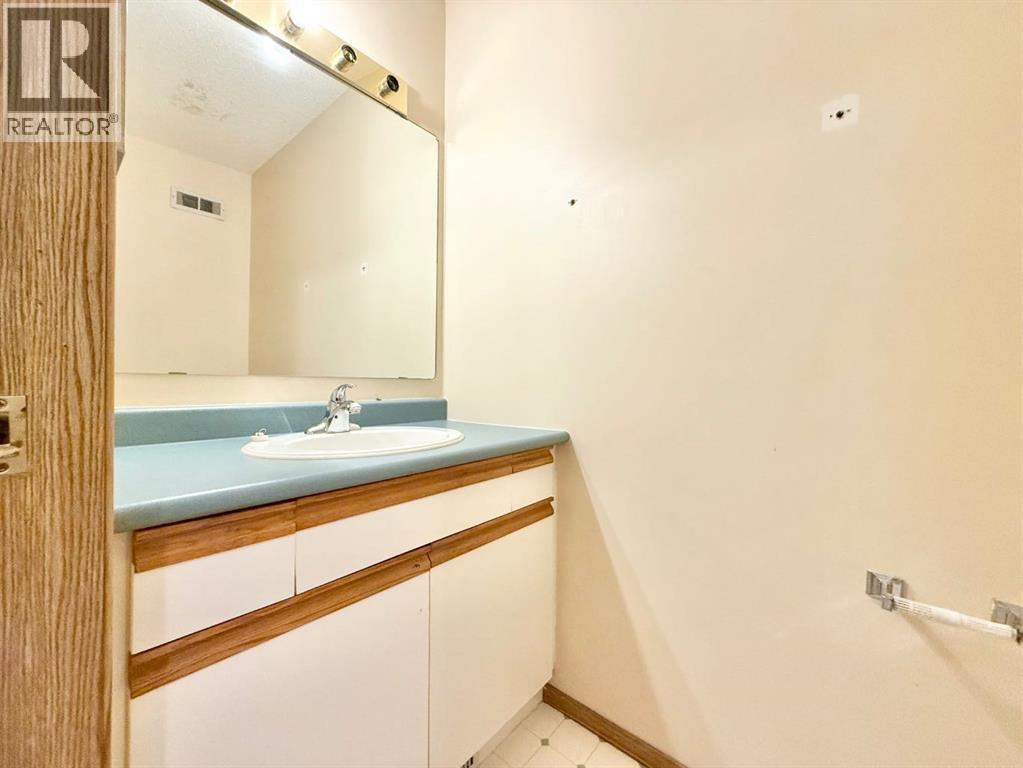 5 Garrow Crescent E, Brooks, Alberta  T1R 1H2 - Photo 16 - A2288196