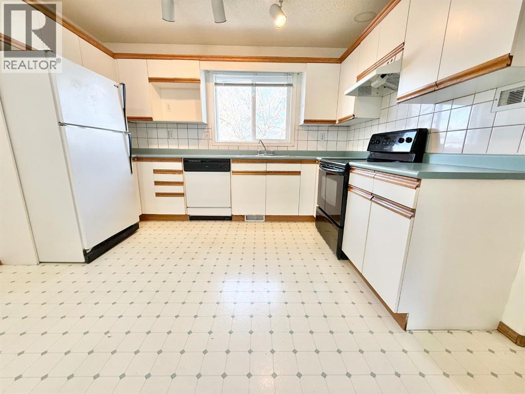 5 Garrow Crescent E, Brooks, Alberta  T1R 1H2 - Photo 11 - A2288196