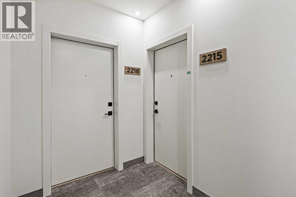 2215, 520 Reynolds Avenue SW, Airdrie, Alberta  T4B 5X9 - Photo 3 - A2276625