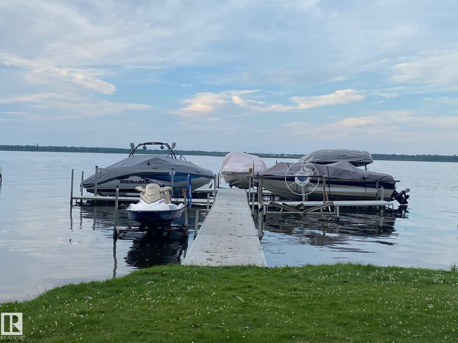 516 5 St, Rural Lac Ste. Anne County, Alberta  T0E 0A2 - Photo 1 - E4475446