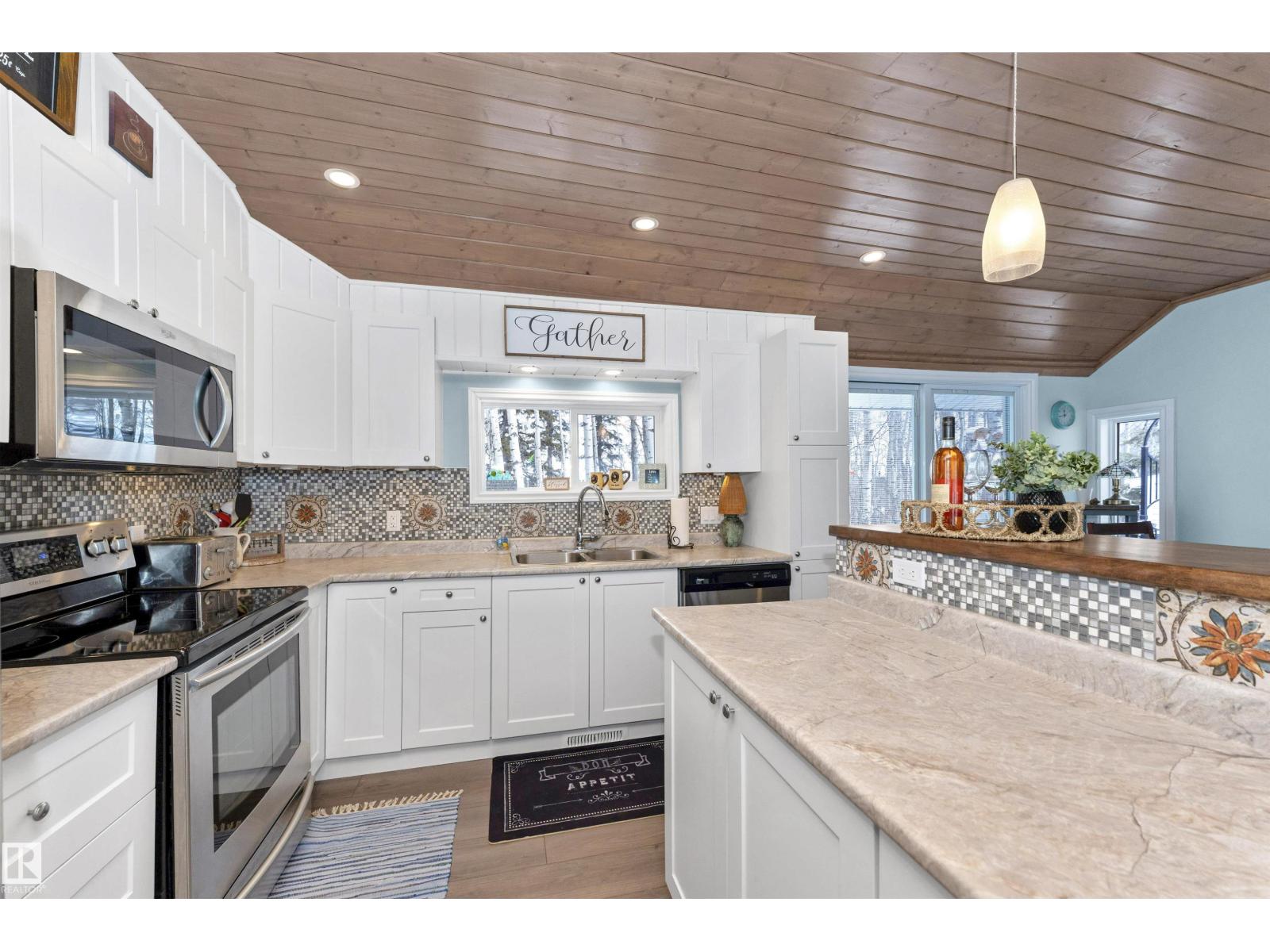 516 5 St, Rural Lac Ste. Anne County, Alberta  T0E 0A2 - Photo 4 - E4475446