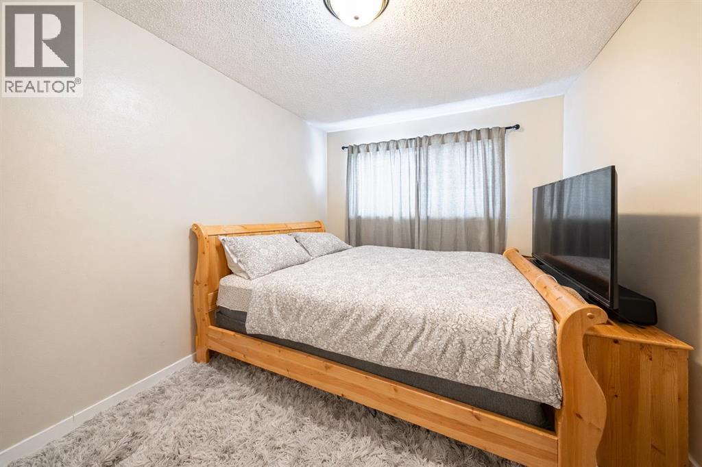 65 Northey Avenue, Red Deer, Alberta  T4P 1R3 - Photo 12 - A2296240