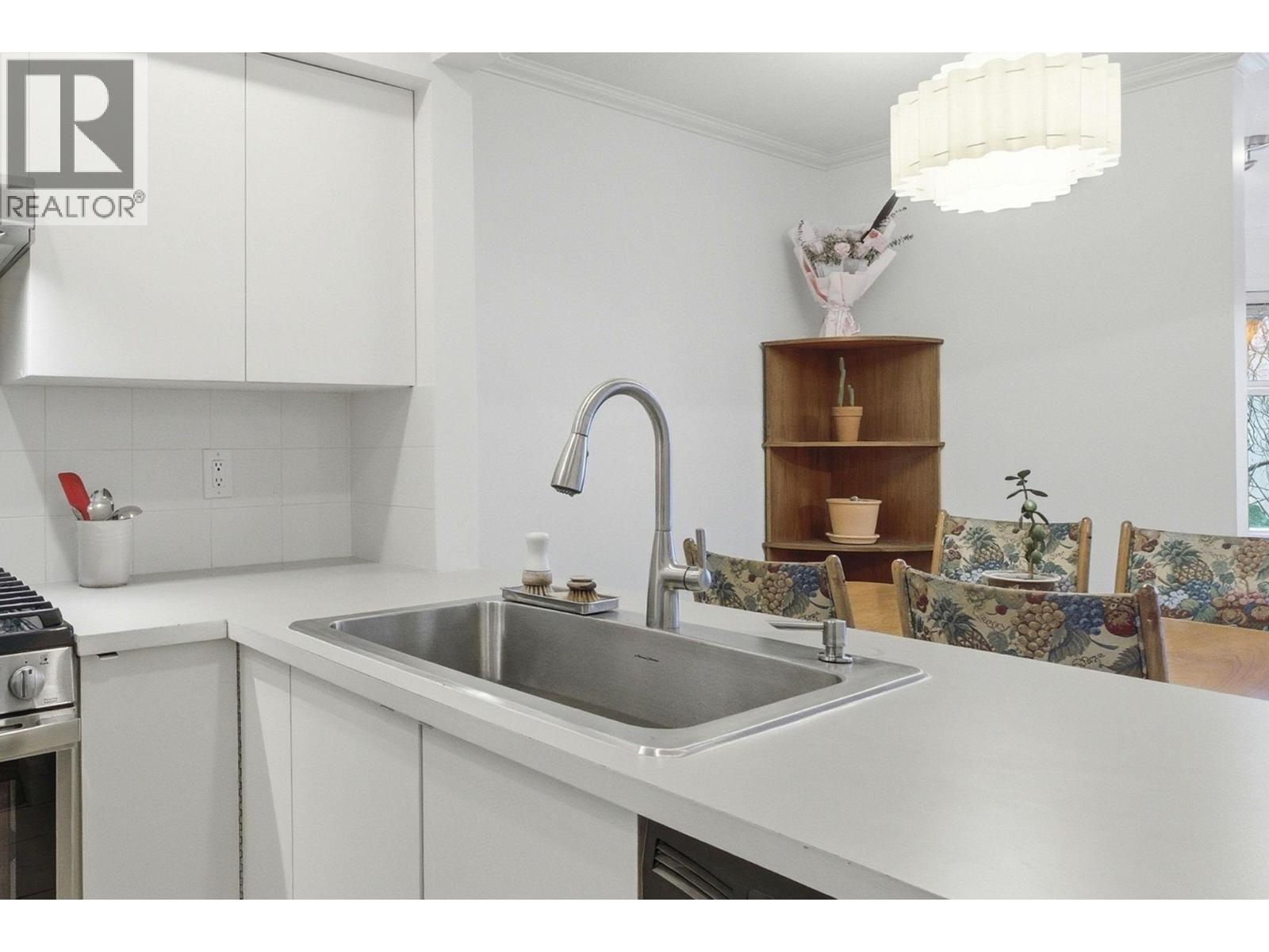 1405 Pendrell Street, Vancouver, British Columbia  V6G 1S3 - Photo 13 - R3111701