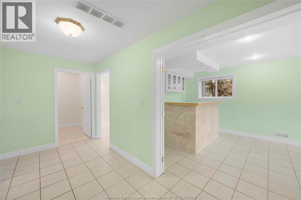 2336 Radcliff Avenue, Windsor, Ontario  N8P 1V5 - Photo 26 - 26008599