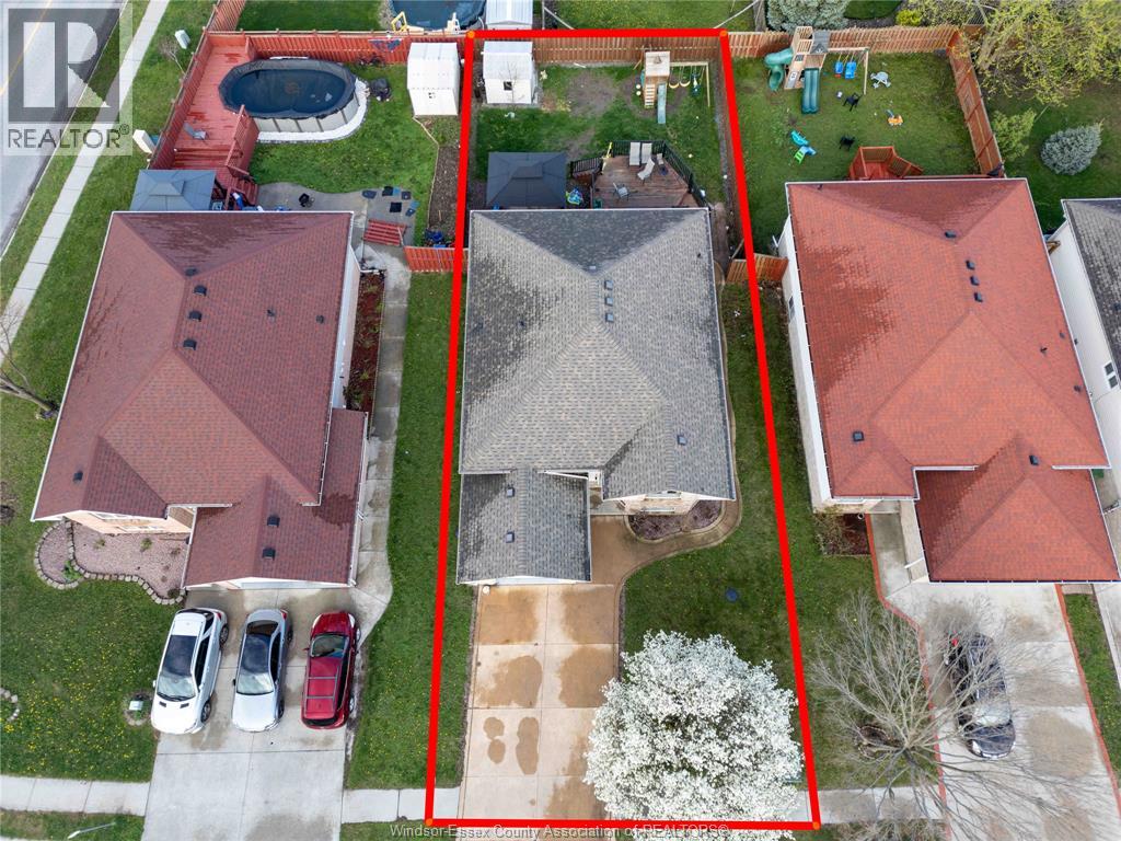 2336 Radcliff Avenue, Windsor, Ontario  N8P 1V5 - Photo 4 - 26008599