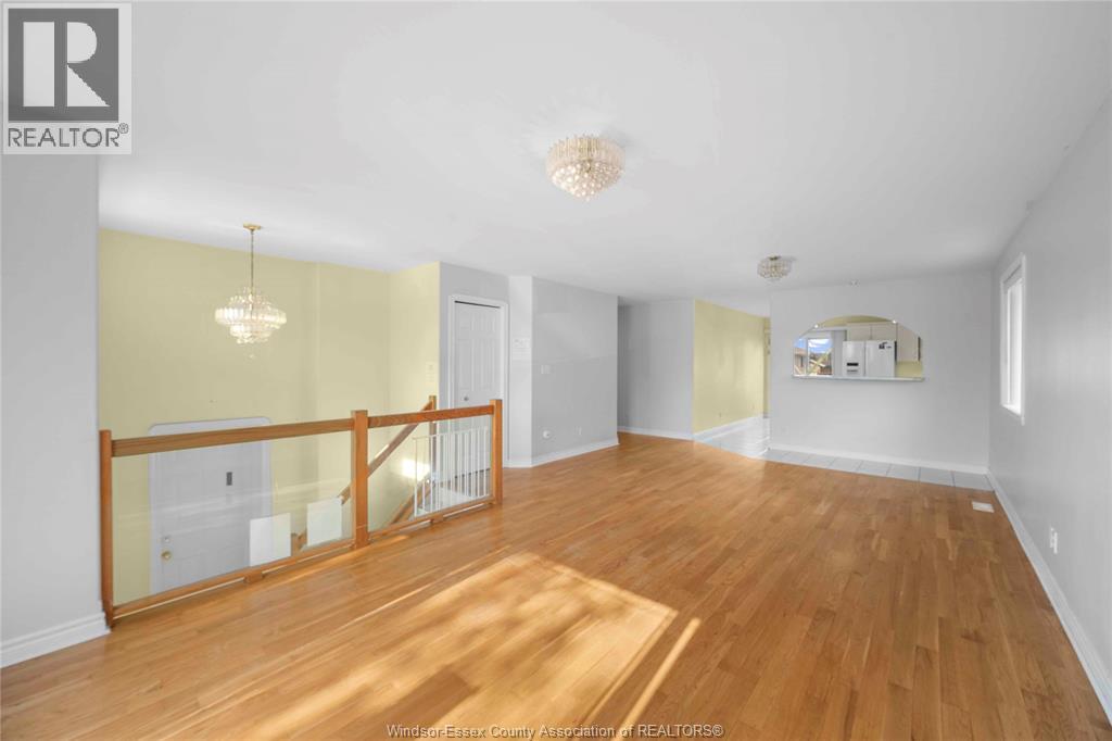 2336 Radcliff Avenue, Windsor, Ontario  N8P 1V5 - Photo 14 - 26008599