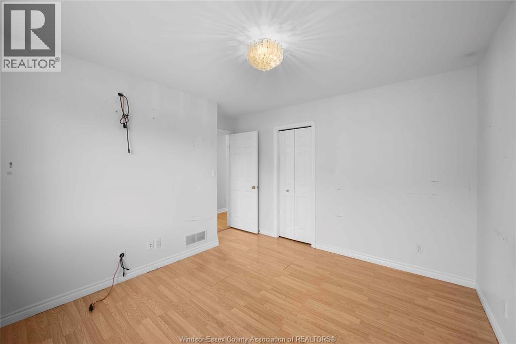 2336 Radcliff Avenue, Windsor, Ontario  N8P 1V5 - Photo 19 - 26008599
