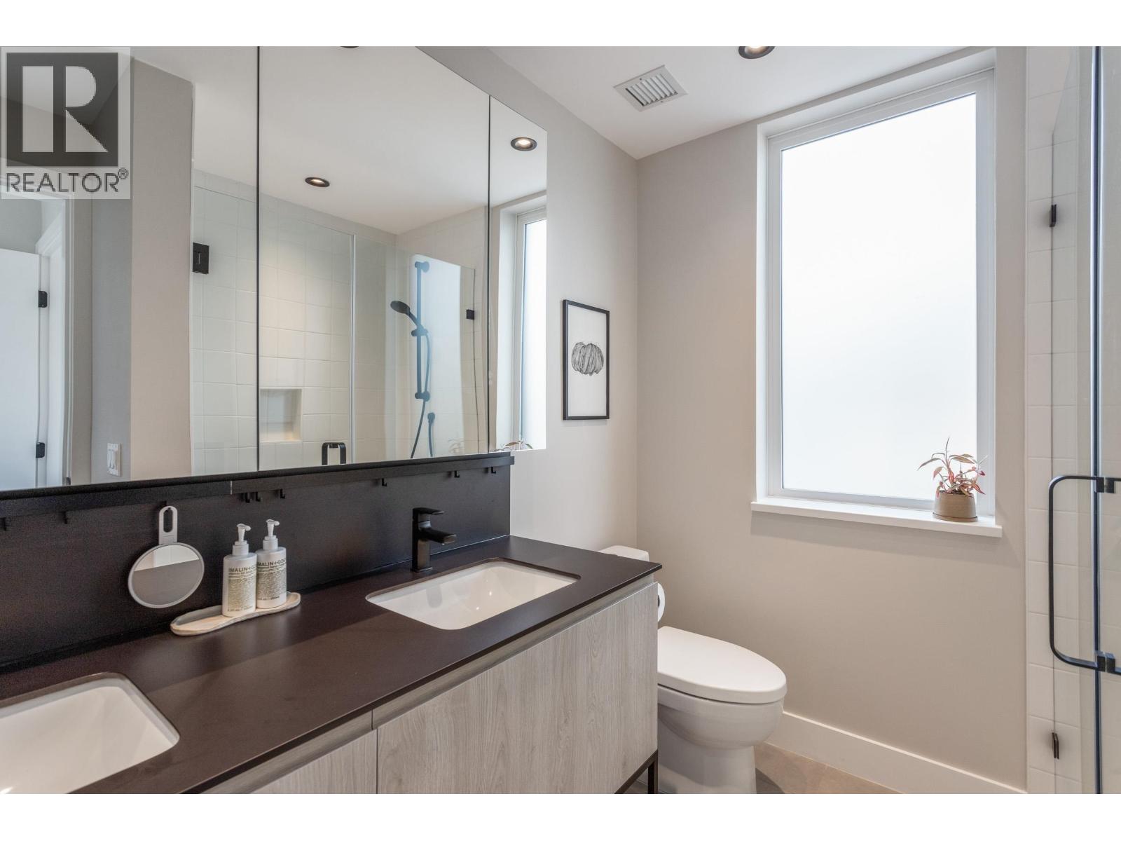 3973 Fleming Street, Vancouver, British Columbia  V5N 0J1 - Photo 14 - R3110559