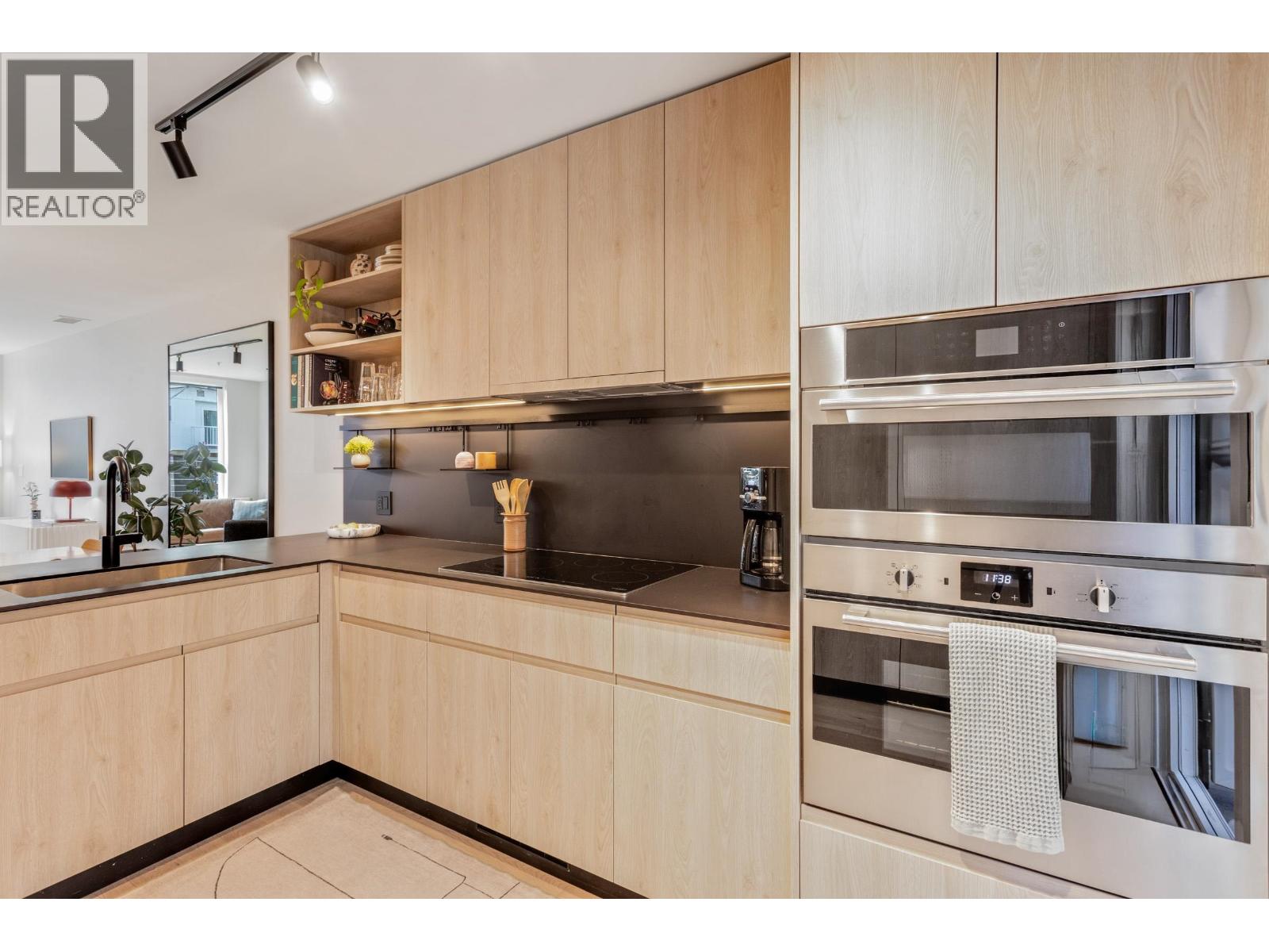 3973 Fleming Street, Vancouver, British Columbia  V5N 0J1 - Photo 7 - R3110559