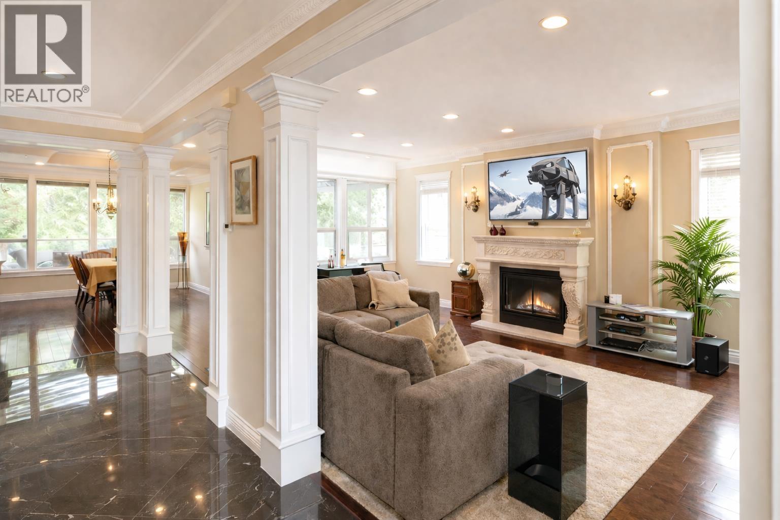 866 Sinclair Street, West Vancouver, British Columbia  V7V 3V9 - Photo 3 - R3113212