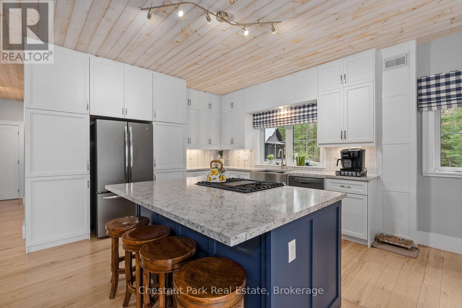 86 Bowyer Road, Huntsville, Ontario  P1H 2J4 - Photo 15 - X13019956