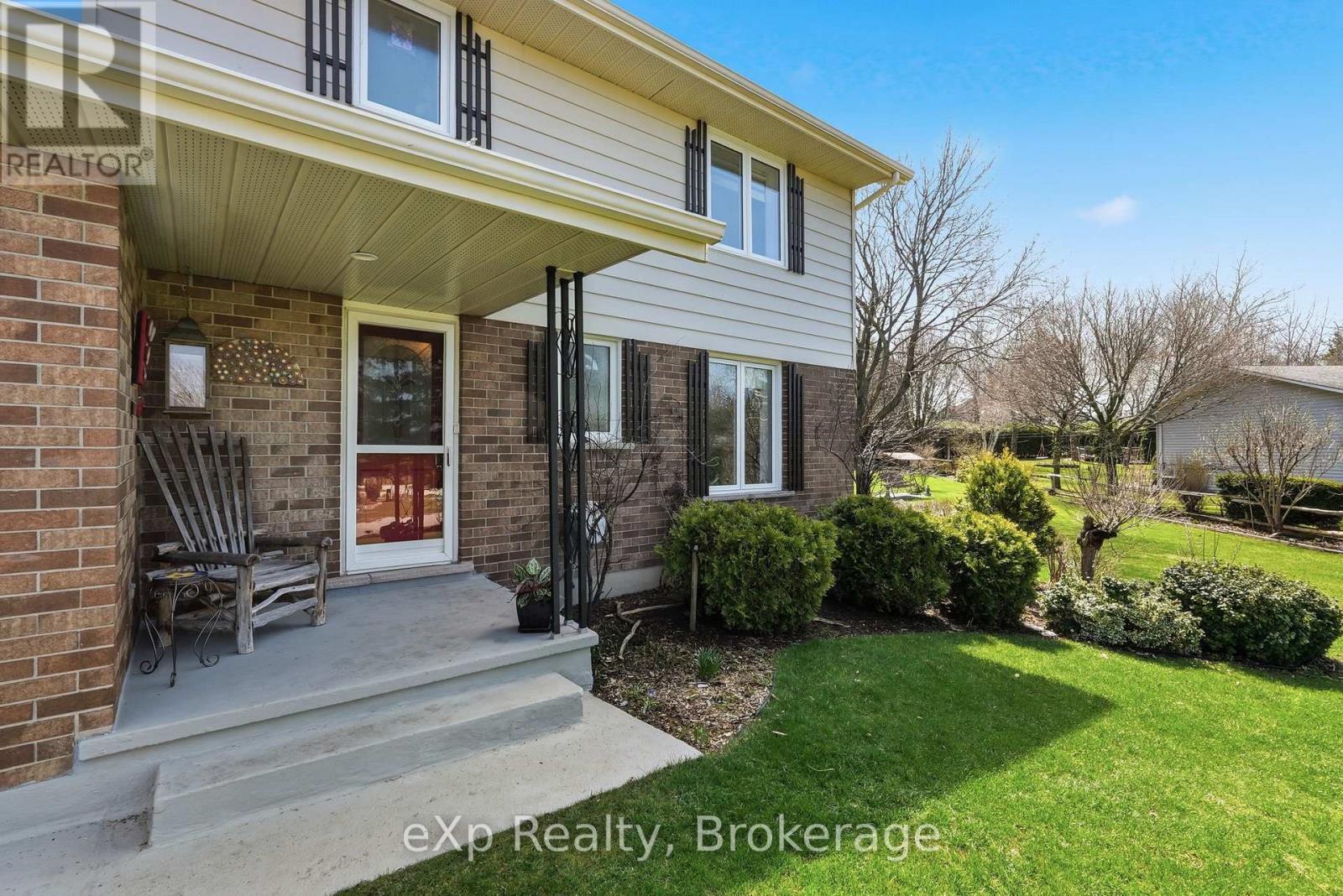 990 Heritage Drive, Huron-Kinloss, Ontario  N2Z 0C2 - Photo 4 - X13019978