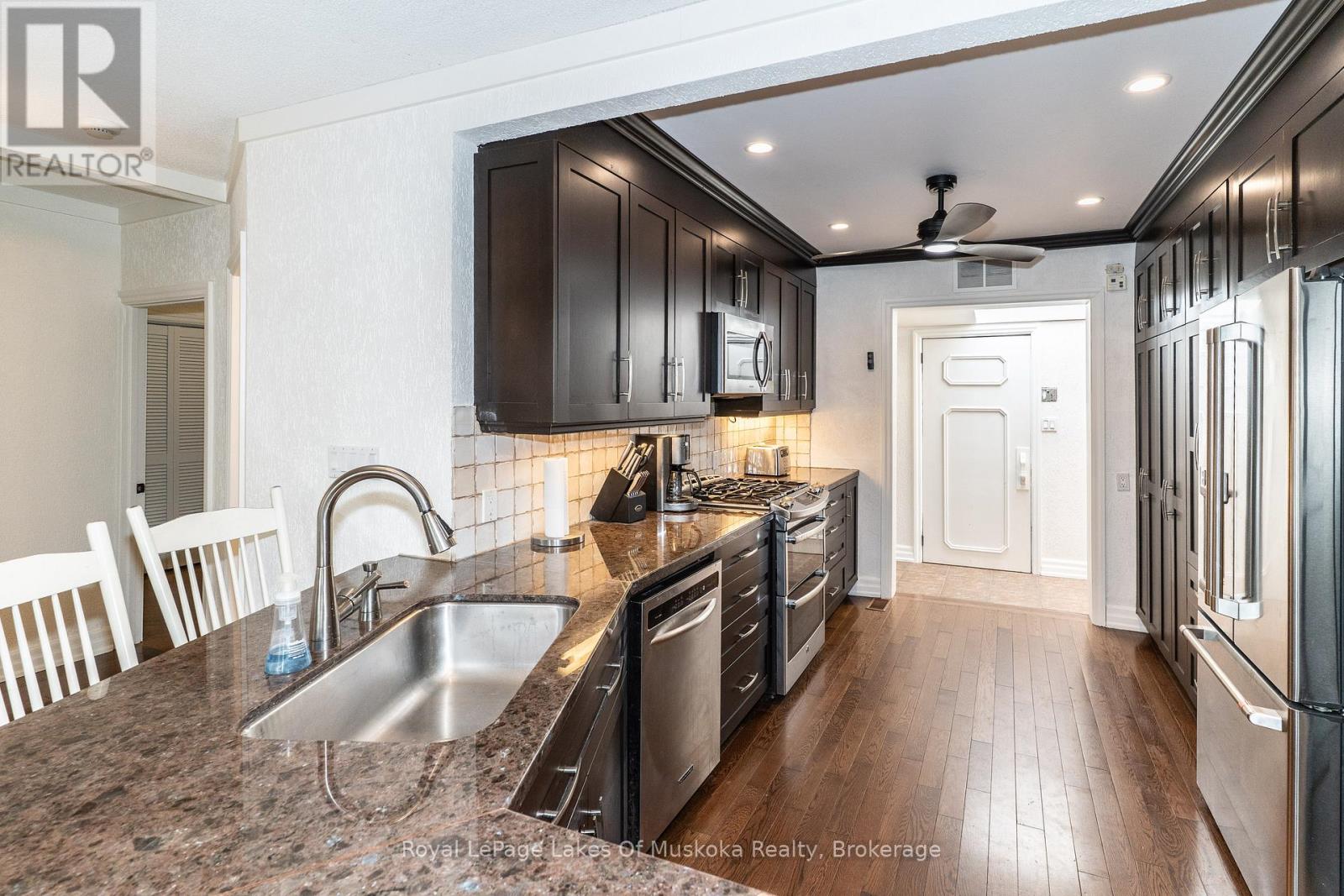 51 Pinetree Road, Gravenhurst, Ontario  P1P 1R2 - Photo 13 - X13019998