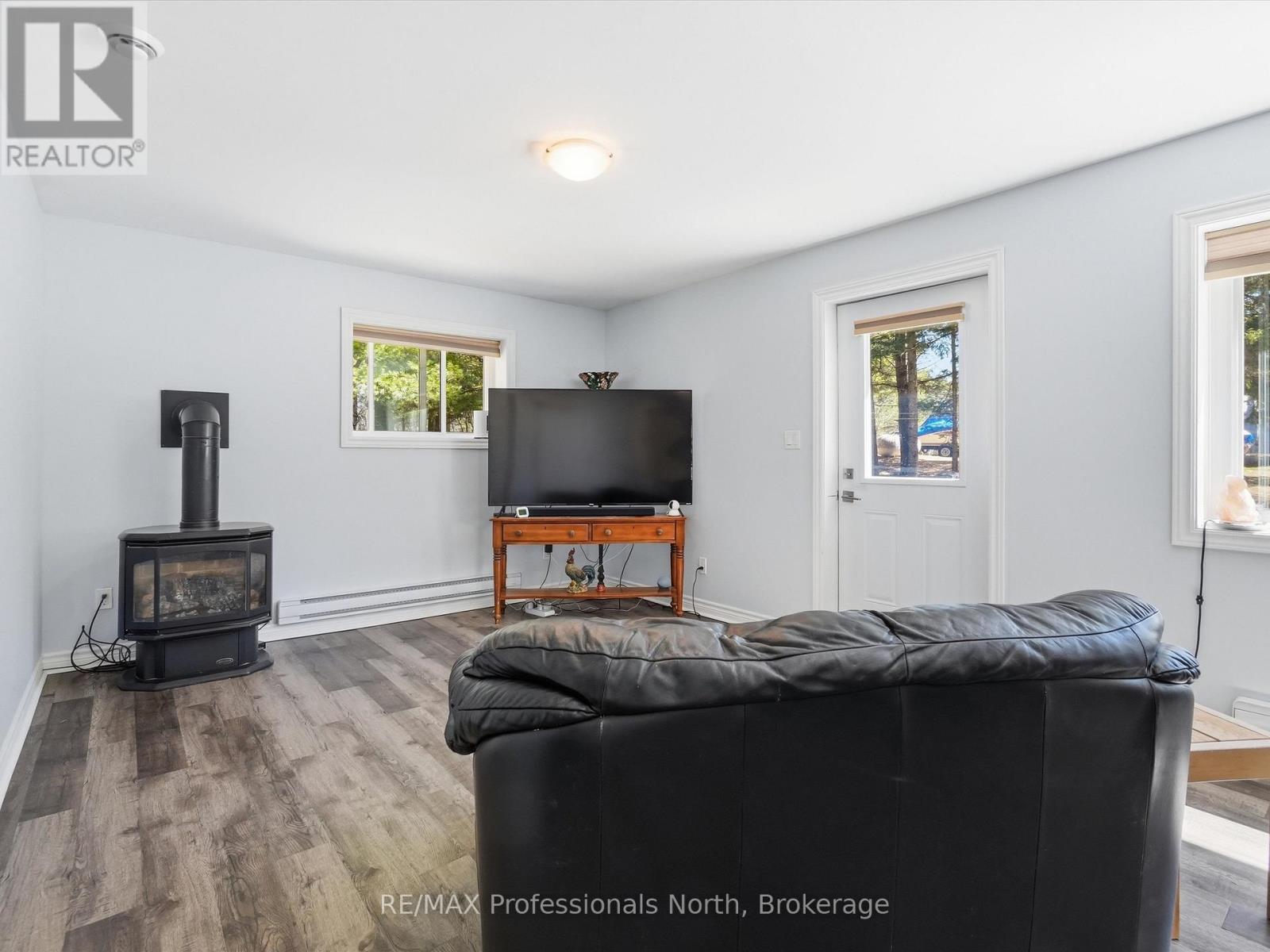 2352 518 Highway W, Mcmurrich/monteith, Ontario  P0A 1Y0 - Photo 9 - X13020092