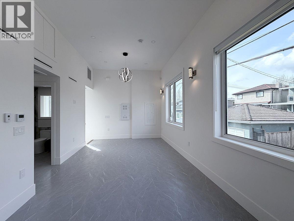 10xx E 62nd Ave Vancouver Bc, Vancouver, British Columbia  V5X 2H1 - Photo 9 - R3113221