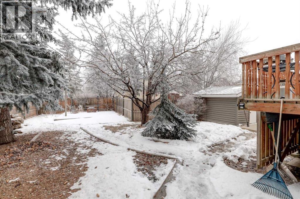 1816 Meadowbrook Drive SE, Airdrie, Alberta  T4A 1V4 - Photo 25 - A2290825