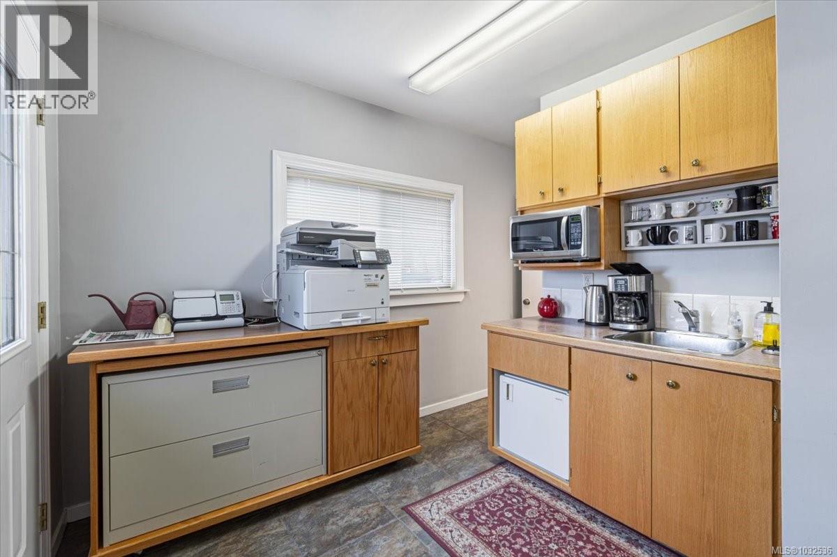 1605 Bowen Rd, Nanaimo, British Columbia  V9S 1G5 - Photo 21 - 1032536