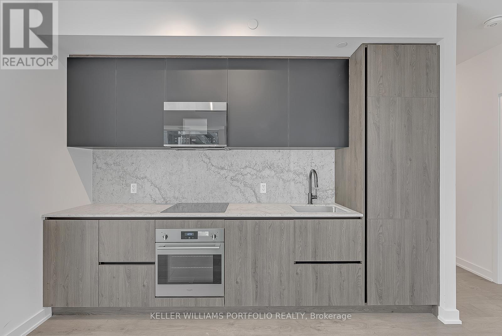 907 - 108 Peter Street, Toronto, Ontario  M5V 0W2 - Photo 13 - C13019884