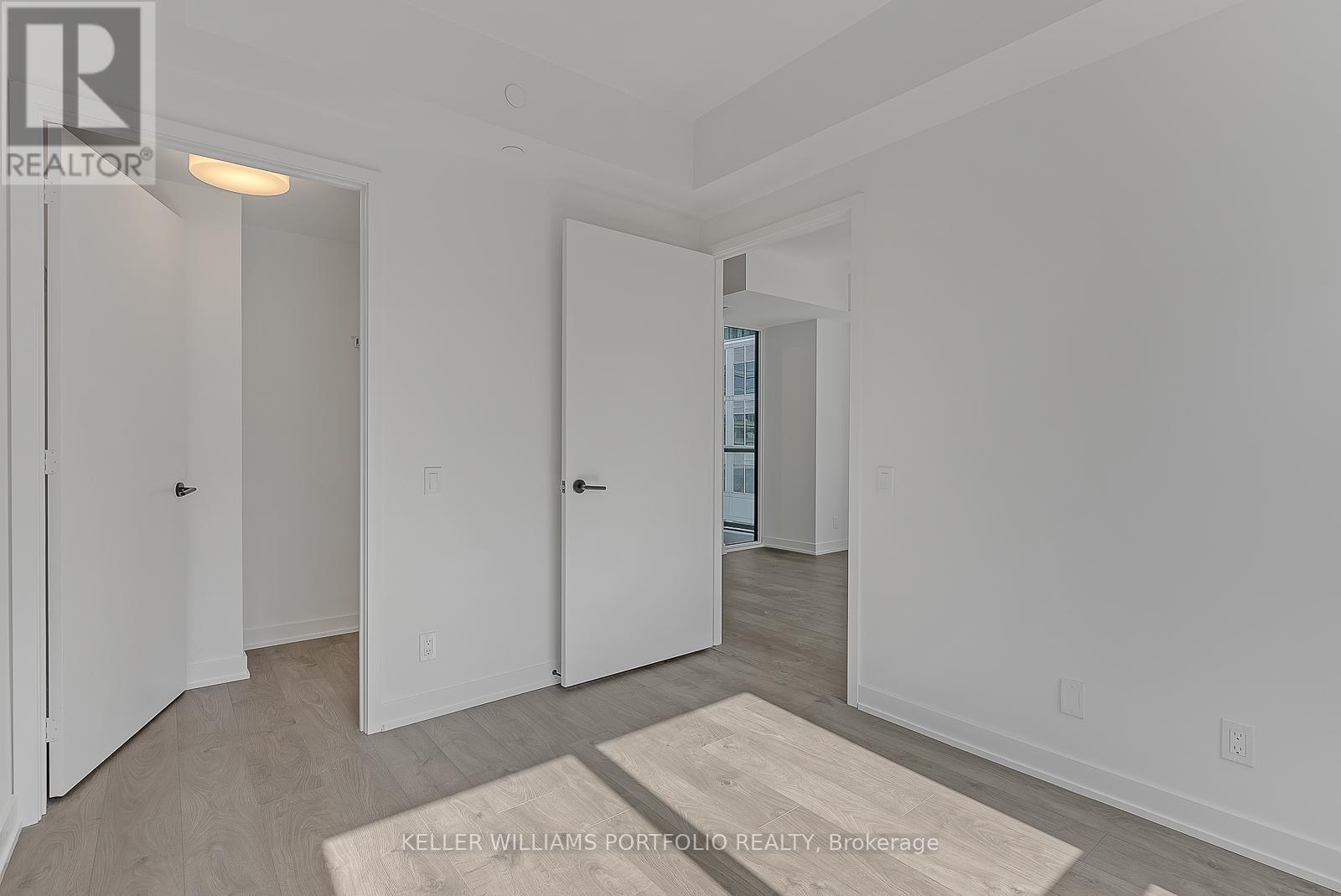 907 - 108 Peter Street, Toronto, Ontario  M5V 0W2 - Photo 23 - C13019884