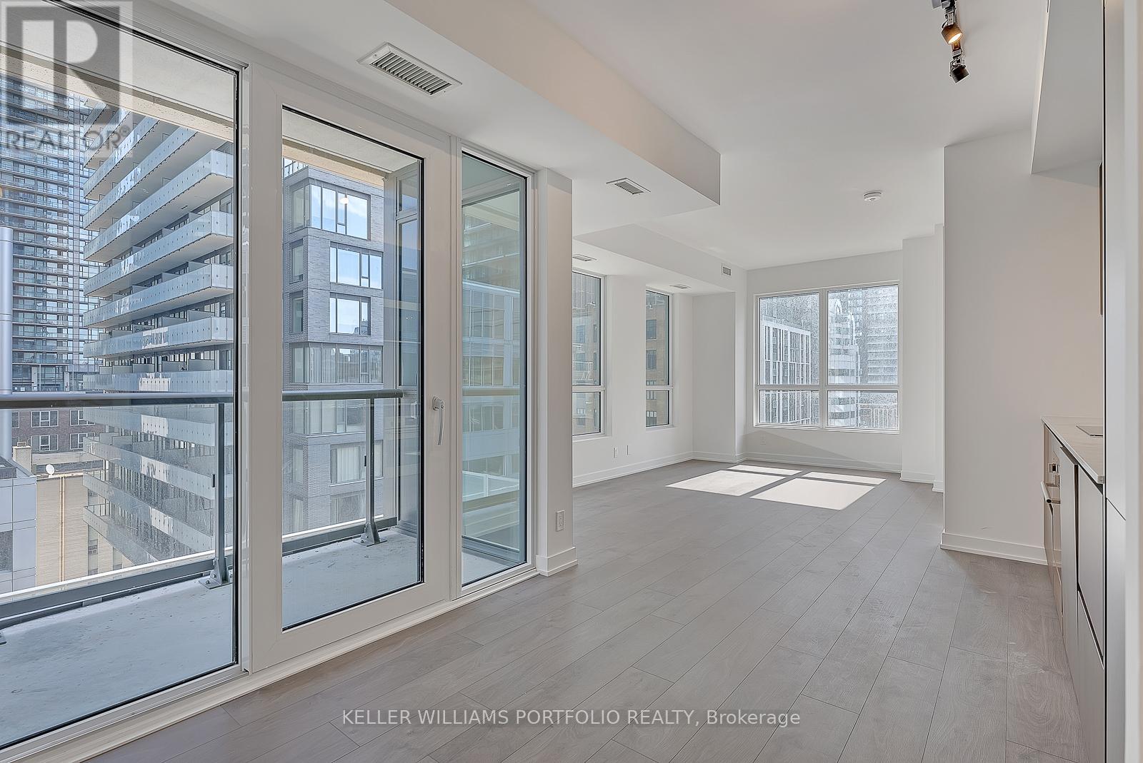 907 - 108 Peter Street, Toronto, Ontario  M5V 0W2 - Photo 5 - C13019884