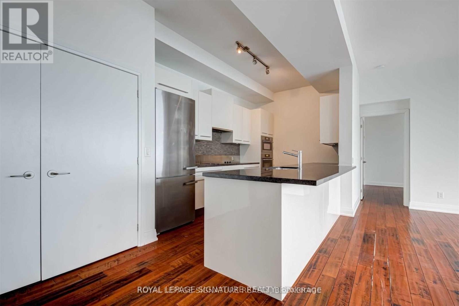 4201 - 80 John Street, Toronto, Ontario  M5V 3X4 - Photo 9 - C13019890