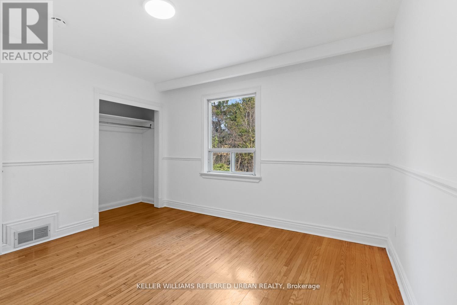 202 Park Home Avenue, Toronto, Ontario  M2R 1A2 - Photo 16 - C13019900