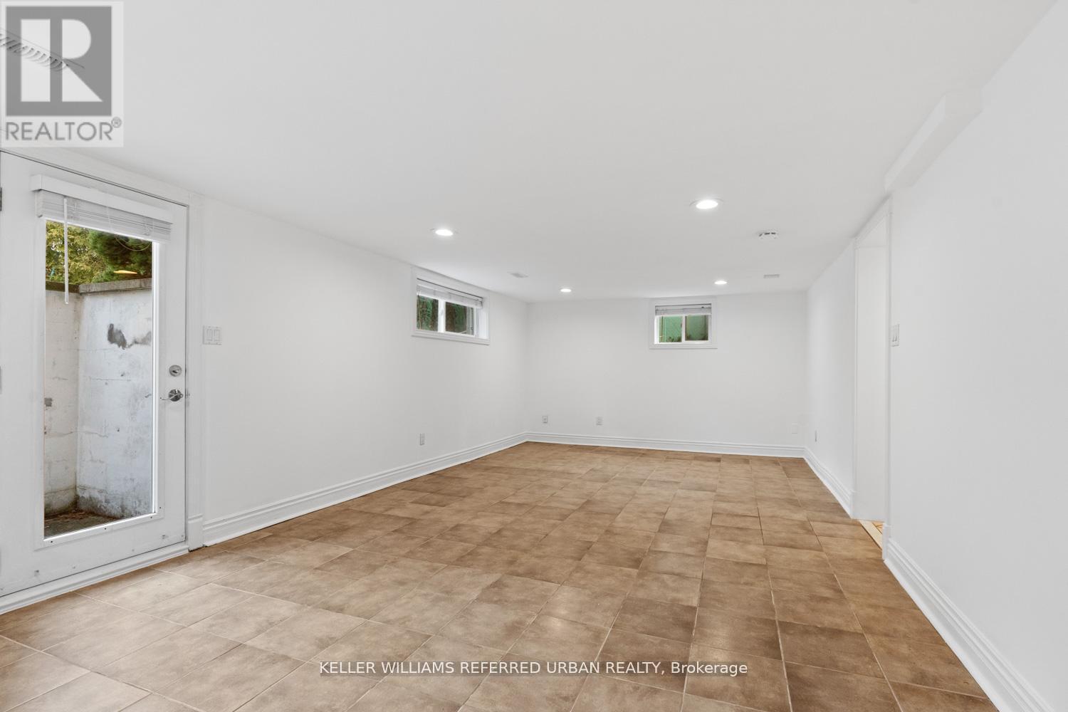 202 Park Home Avenue, Toronto, Ontario  M2R 1A2 - Photo 28 - C13019900