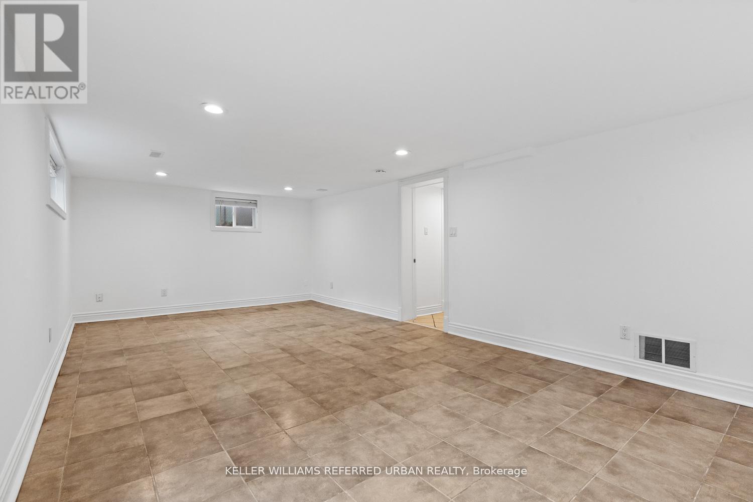 202 Park Home Avenue, Toronto, Ontario  M2R 1A2 - Photo 29 - C13019900