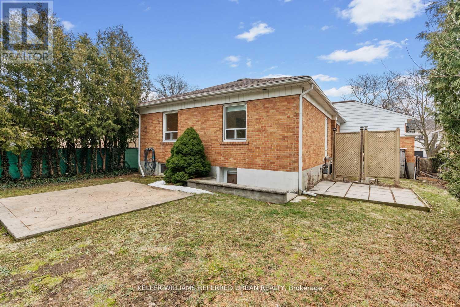 202 Park Home Avenue, Toronto, Ontario  M2R 1A2 - Photo 36 - C13019900