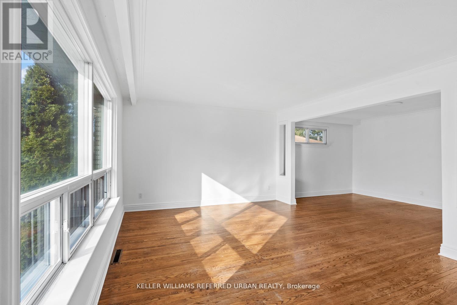 202 Park Home Avenue, Toronto, Ontario  M2R 1A2 - Photo 6 - C13019900