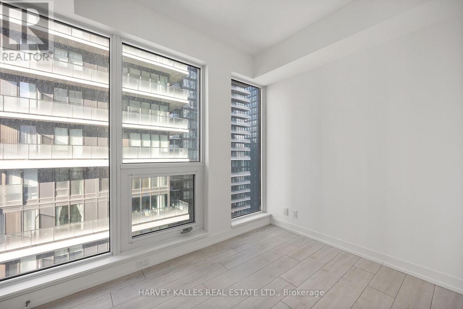 2105 - 55 Mercer Street, Toronto, Ontario  M5V 3W2 - Photo 17 - C13019944