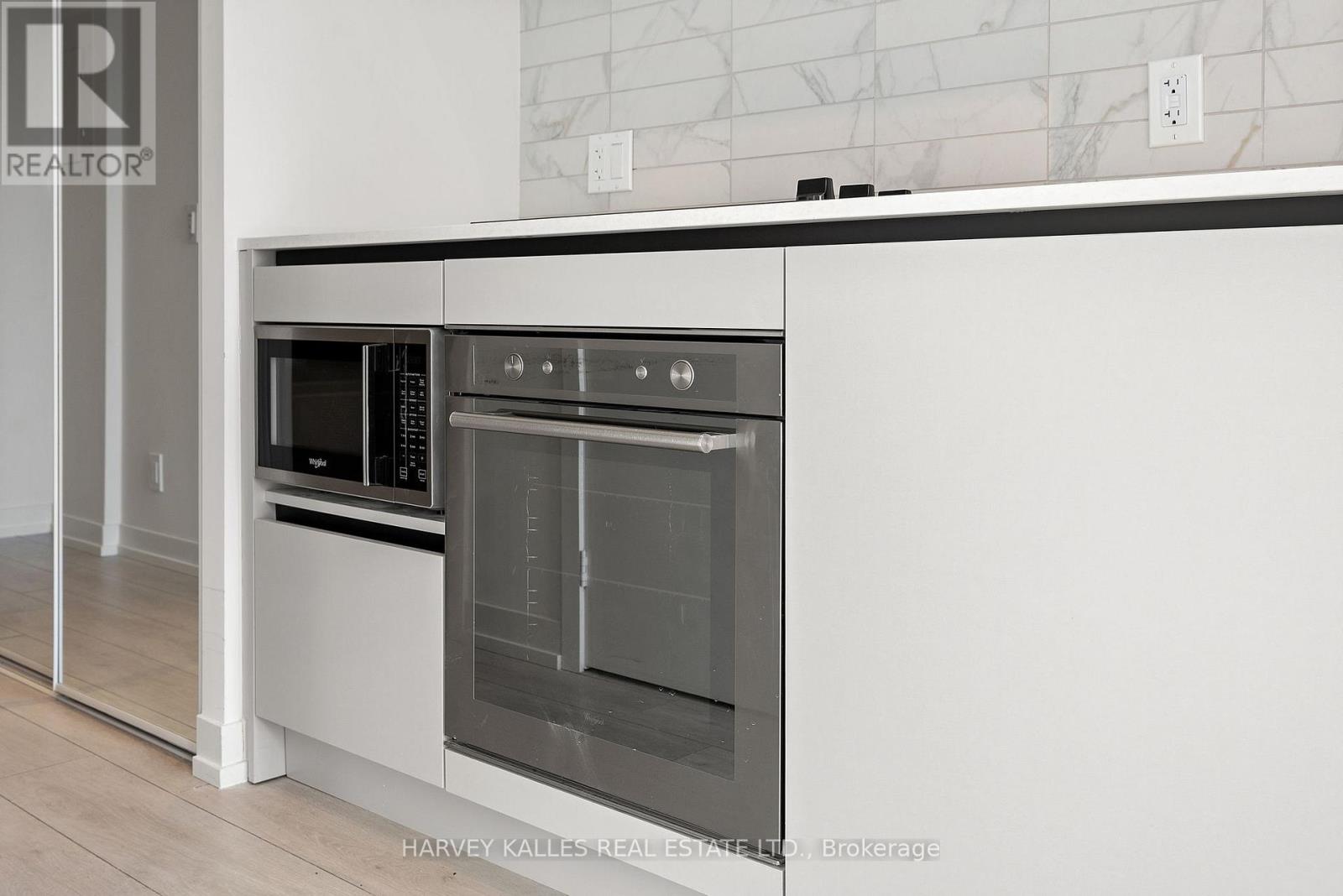 2105 - 55 Mercer Street, Toronto, Ontario  M5V 3W2 - Photo 21 - C13019944