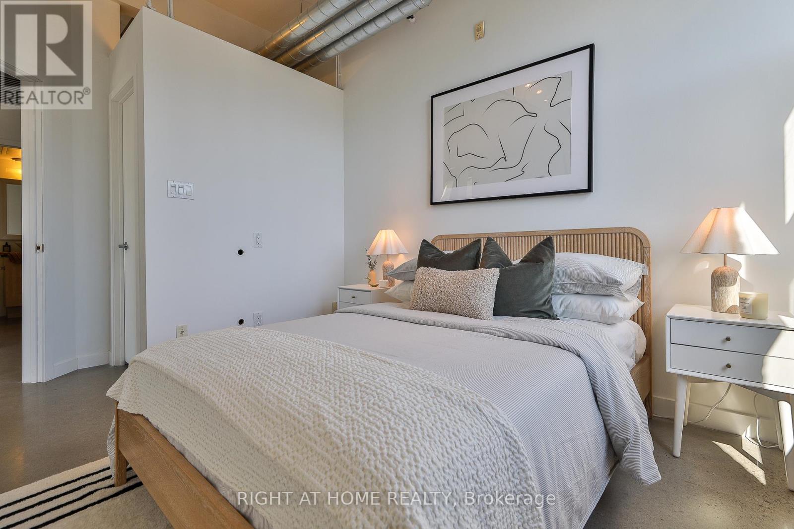 519 - 955 Queen Street W, Toronto, Ontario  M6J 3X5 - Photo 15 - C13019982