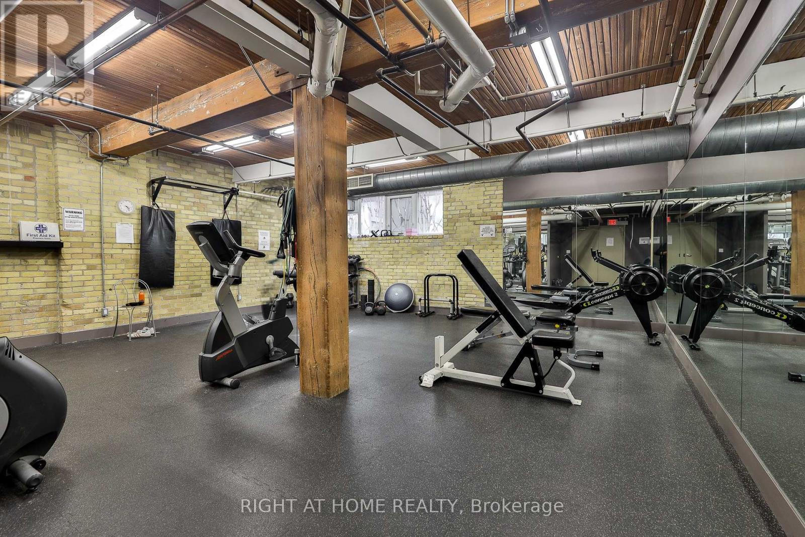 519 - 955 Queen Street W, Toronto, Ontario  M6J 3X5 - Photo 19 - C13019982