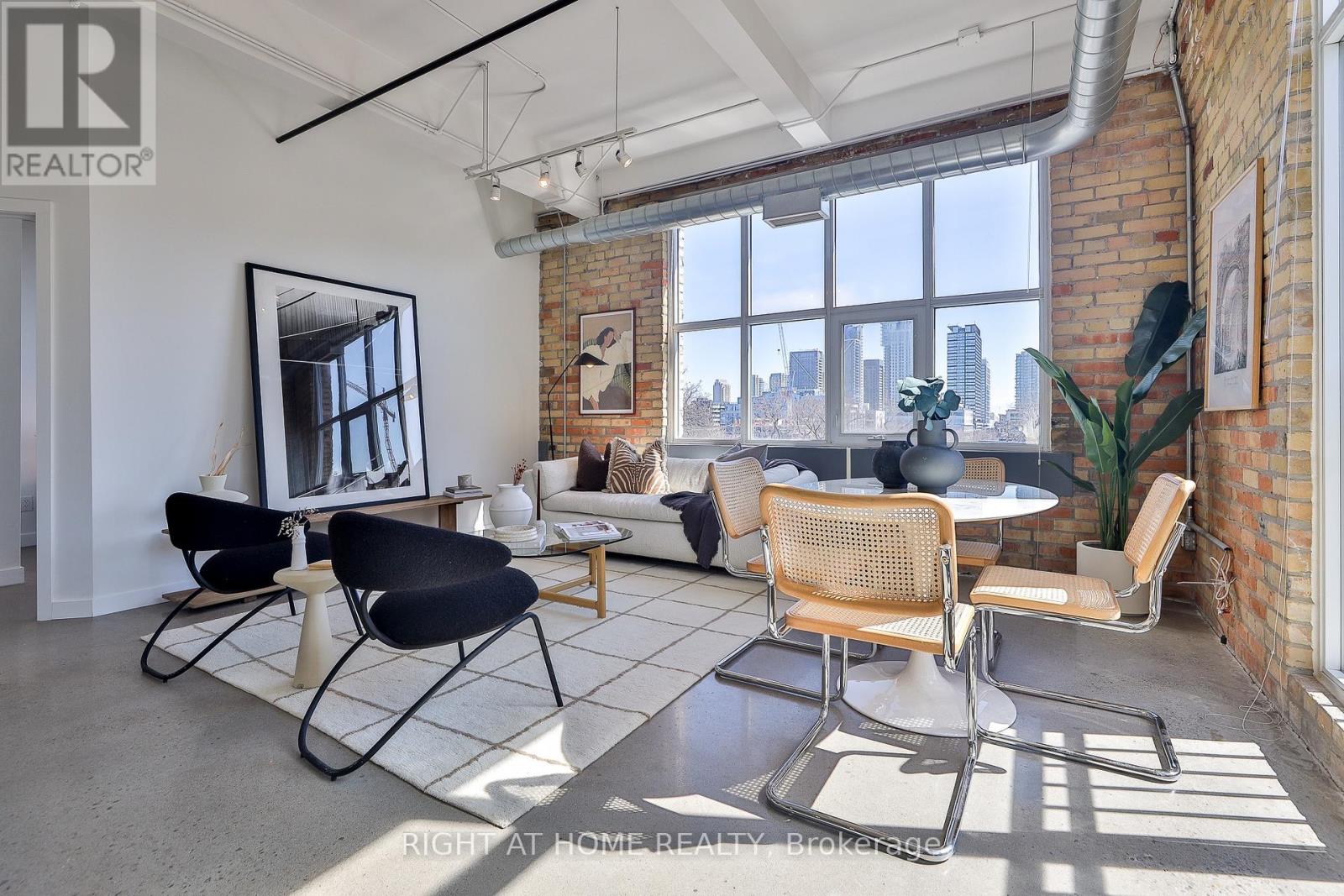 519 - 955 Queen Street W, Toronto, Ontario  M6J 3X5 - Photo 2 - C13019982